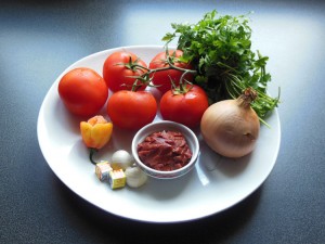 Sauce tomate pour accompagner l'aloco et igrame grillé